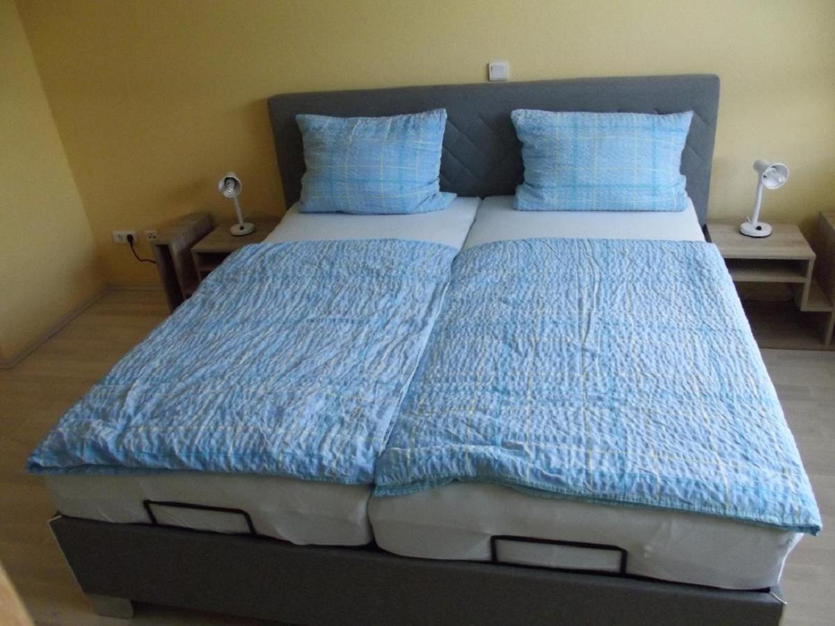 Ferienwohnung Reuter Christine Bad Staffelstein Exteriör bild